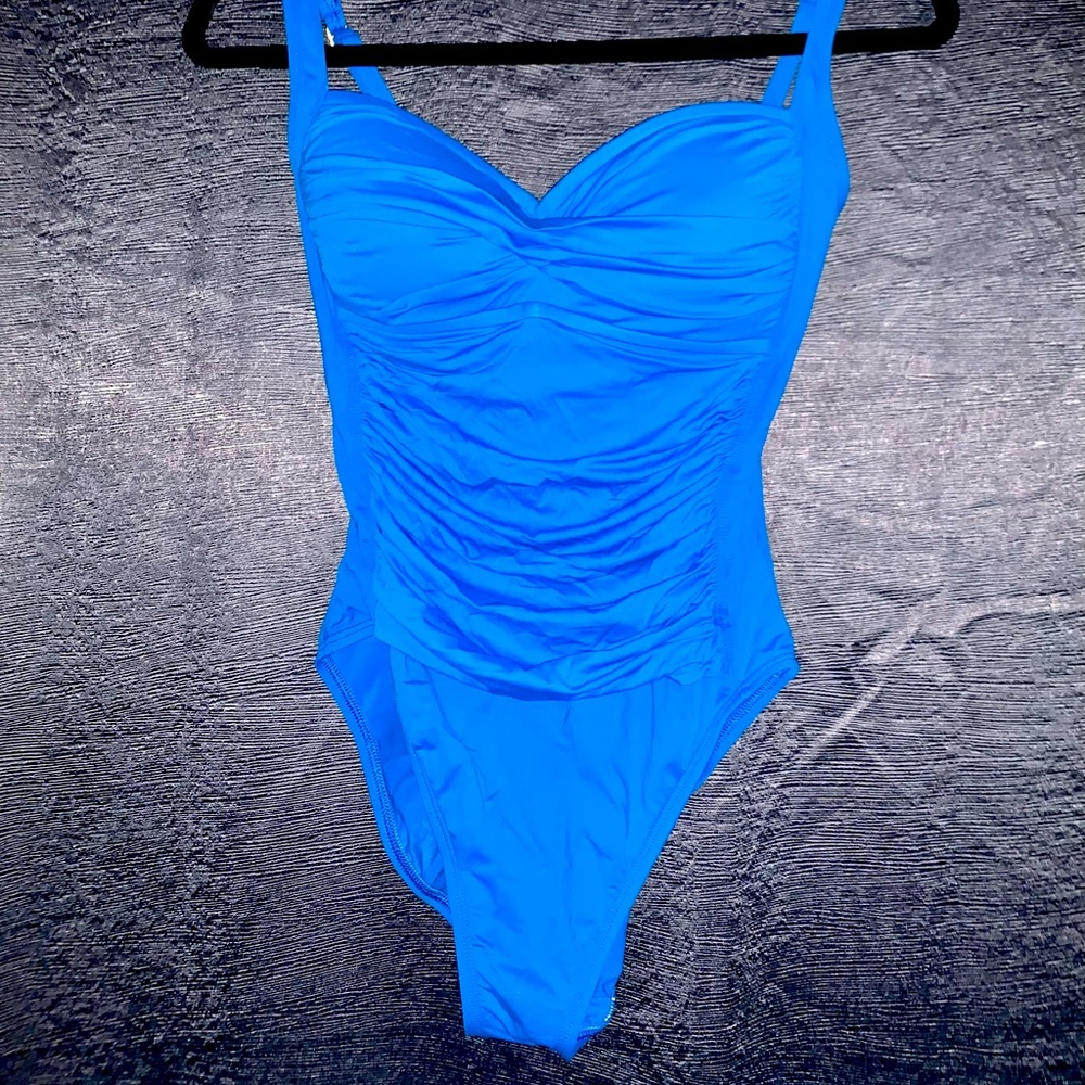 La Blanca Island Goddess Shirred One Piece